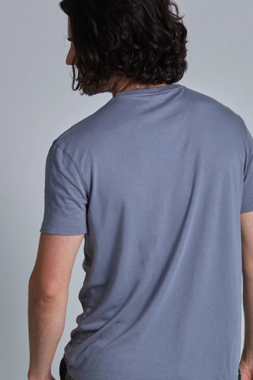 ONNO bamboo t-shirt in Stone, Nic is 5'11" and wearing size M.