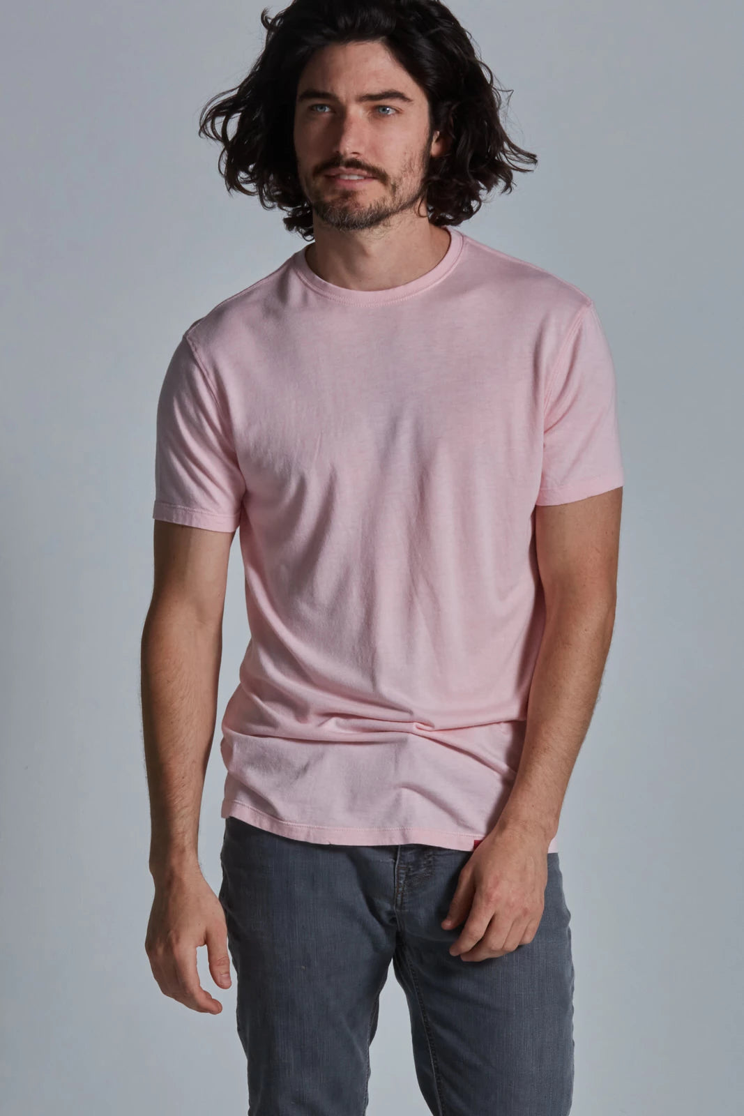 ONNO bamboo t-shirt in Pink, Nic is 5'11" and wearing size M.
