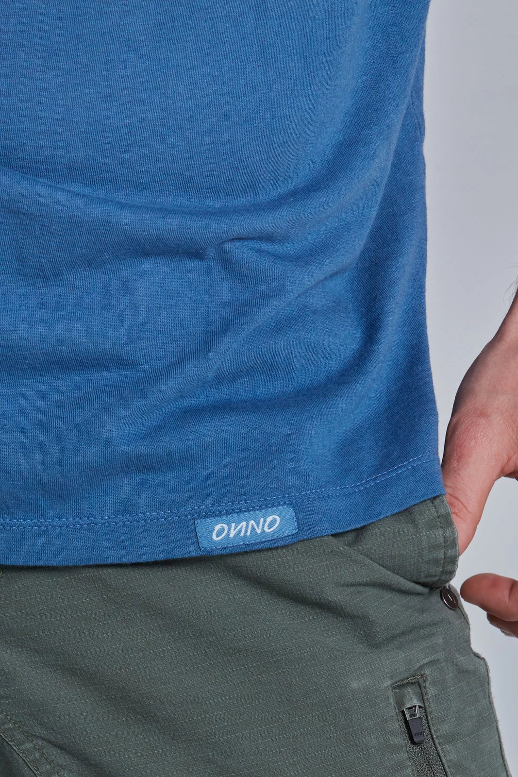 ONNO bamboo t-shirt in Sea Blue, Nic is 5'11" and wearing size M.