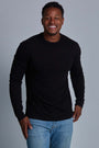 ONNO long sleeve bamboo t-shirt in Black Unpatched, Golden is 6'0" and wearing size L.