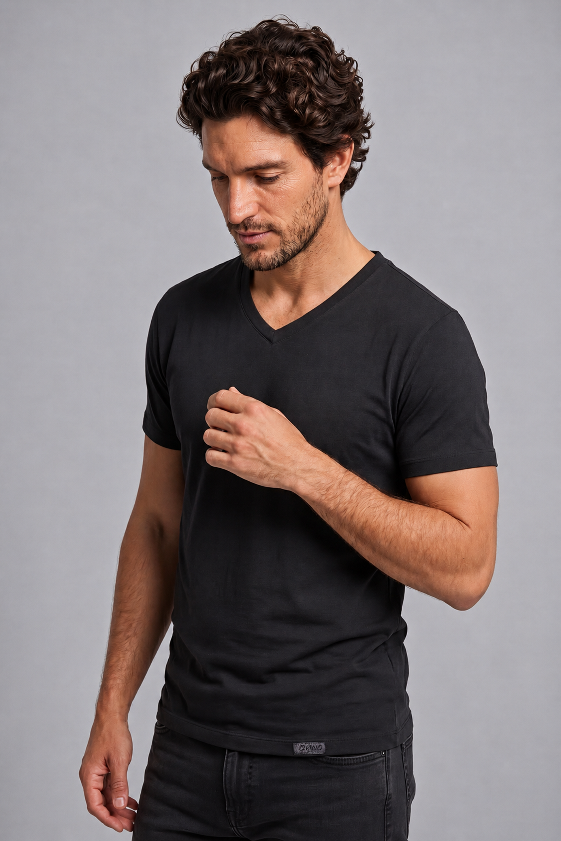 ONNO v-neck