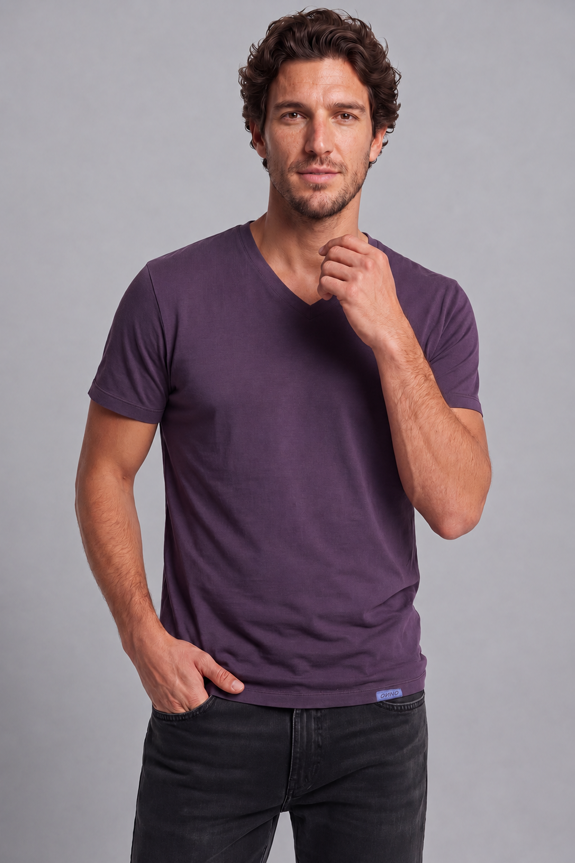 ONNO v-neck
