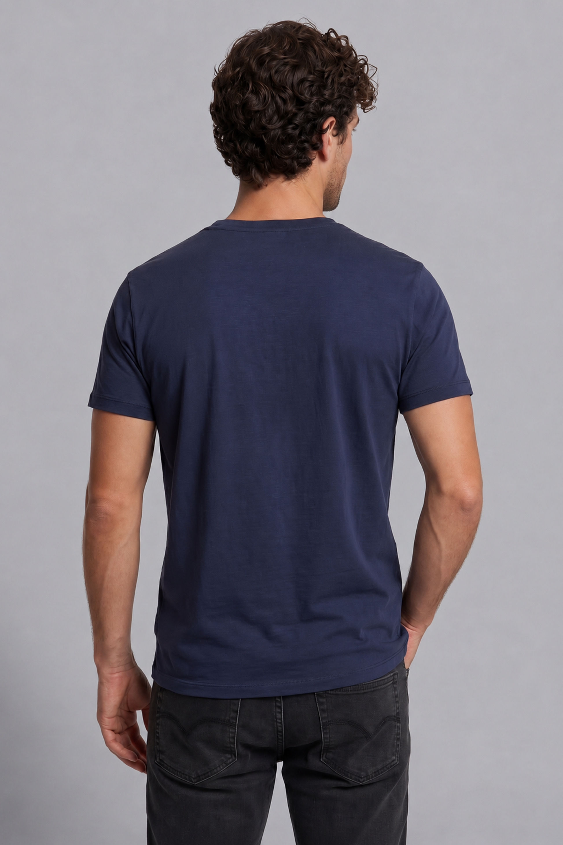 ONNO v-neck