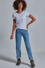 ONNO organic cotton t-shirt in White, Sage is 5'7" and wearing size XS.