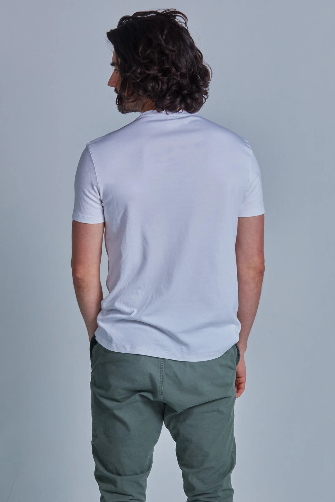 ONNO pima cotton t-shirt in White, Nic is 5'11" and wearing size M.