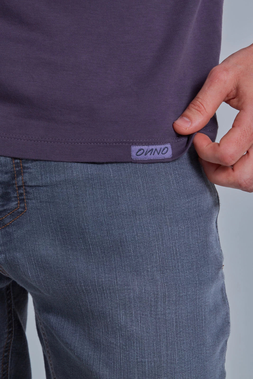 ONNO pima cotton t-shirt in Dirty Purple, Nic is 5'11" and wearing size M.