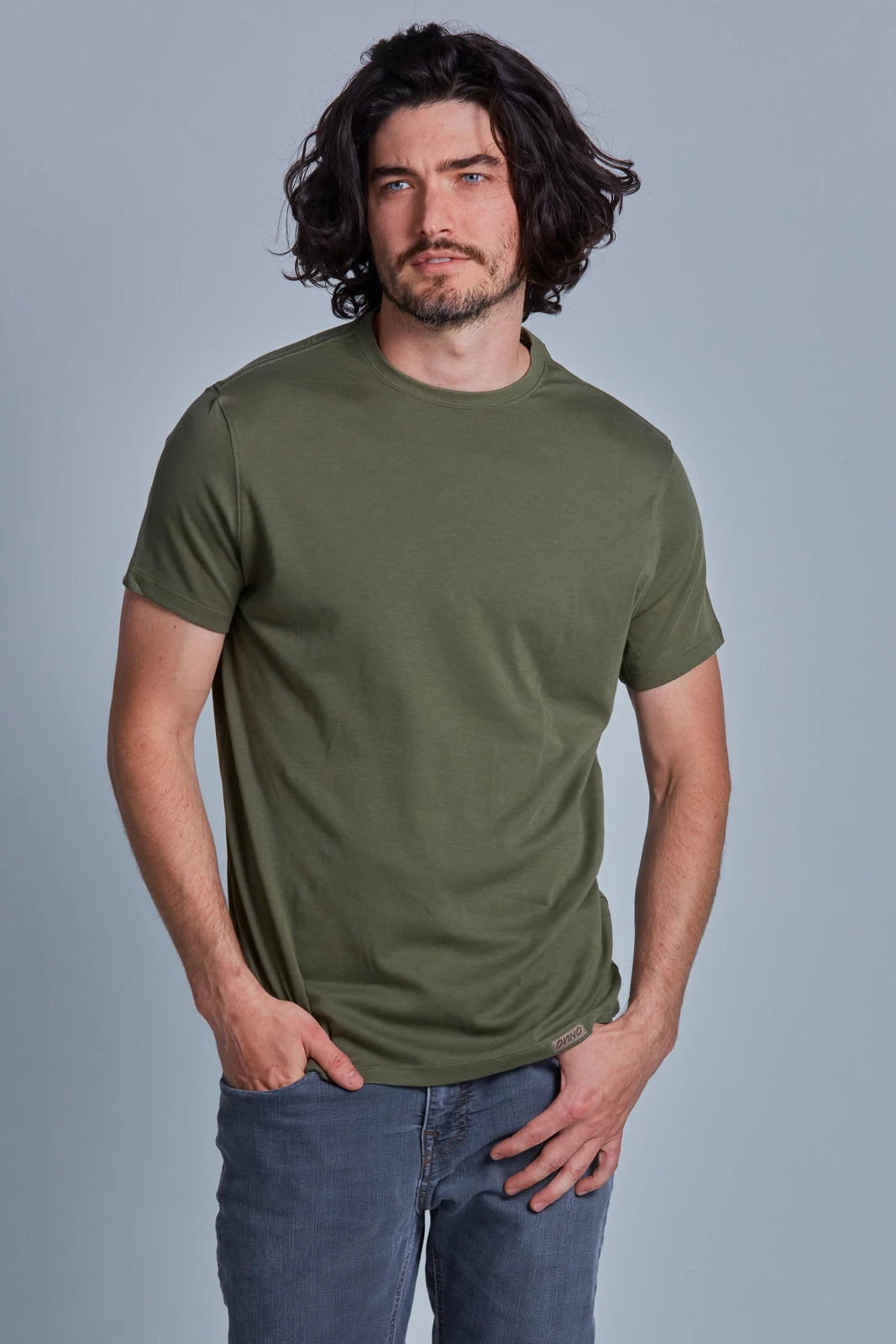 ONNO pima cotton t-shirt in Cypress, Nic is 5'11" and wearing size M.