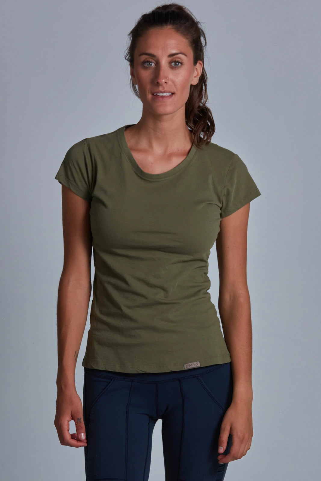 ONNO pima cotton t-shirt in Cypress, Christina is 5'9" and wearing size S.